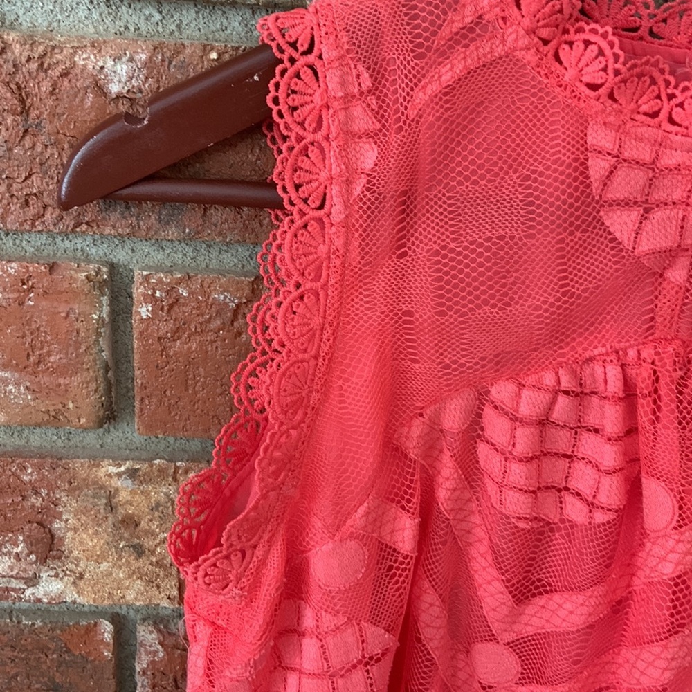 Maeve Coral Pink Sleeveless Lace Blouse - Picture 7 of 11